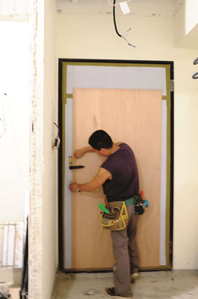 保護工程是裝修工程的第一步，在所有施工工程進行前，